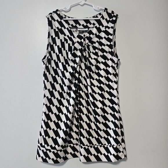 New York & Company Tops - New York & Company Black and White Blouse